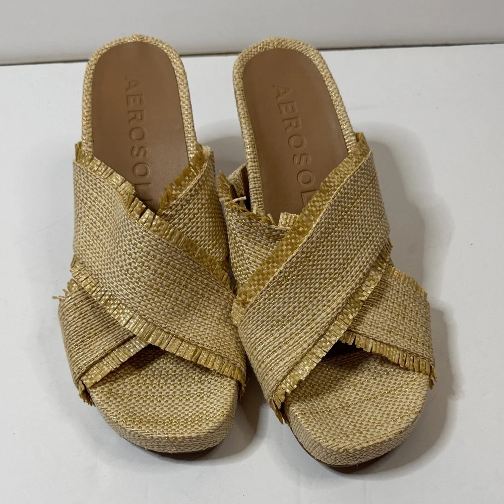 AEROSOLES Madina Sand Raffia Crisscross Wedge Size 11 NWOT